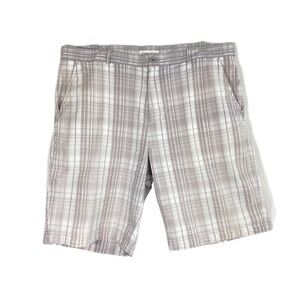 Calvin Klein Men’s Plaid Seersucker Shorts